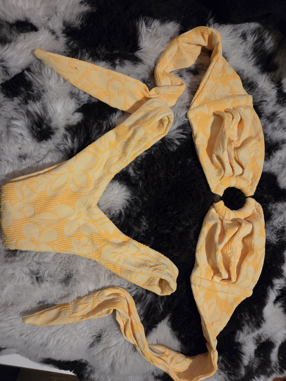 Kulani Kinis Crinkle Mezcal Bikini
